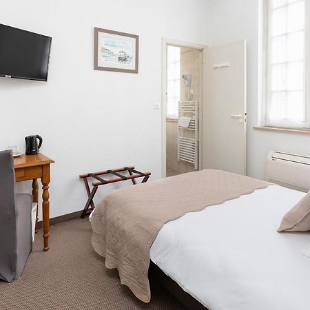 Hotel Jean De Bruges Сен-Рикье Экстерьер фото